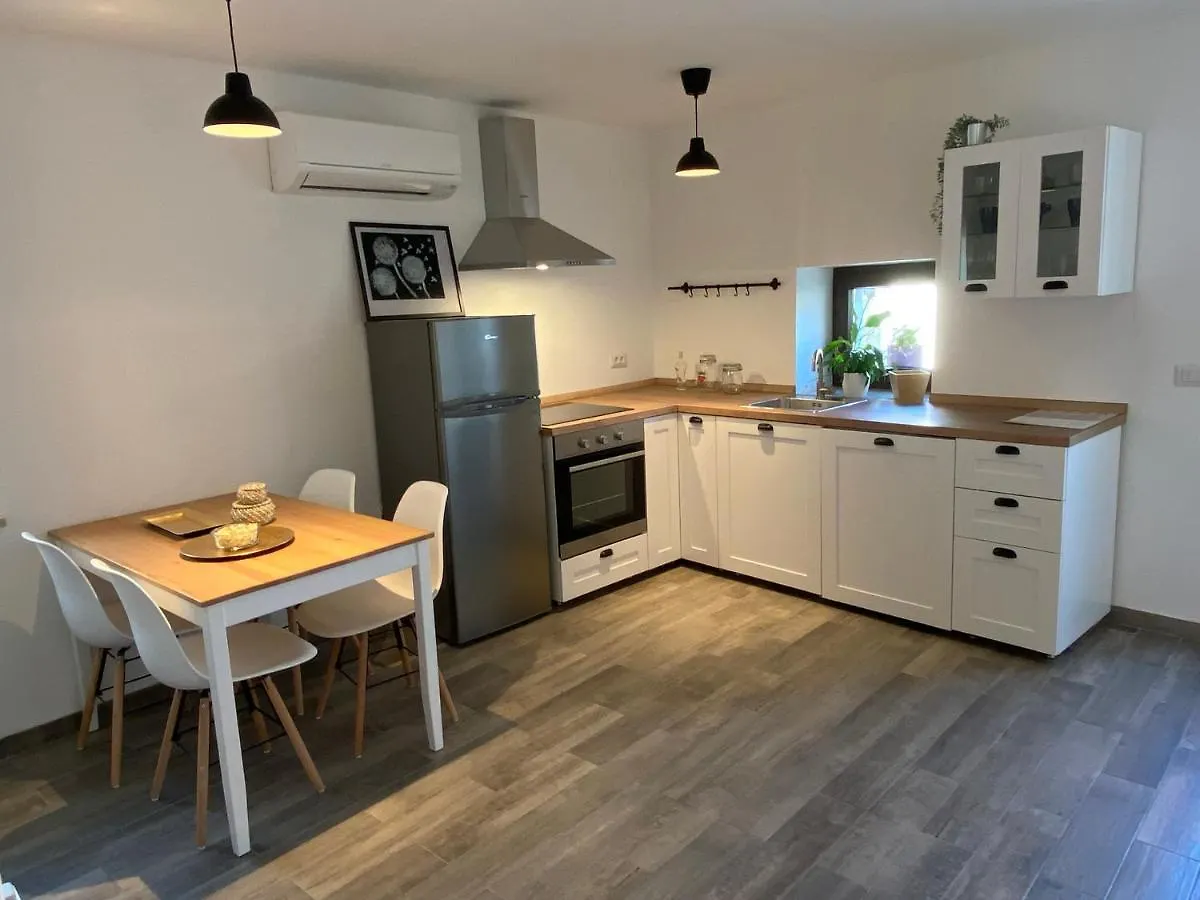 Holiday home Relax Home Funtana