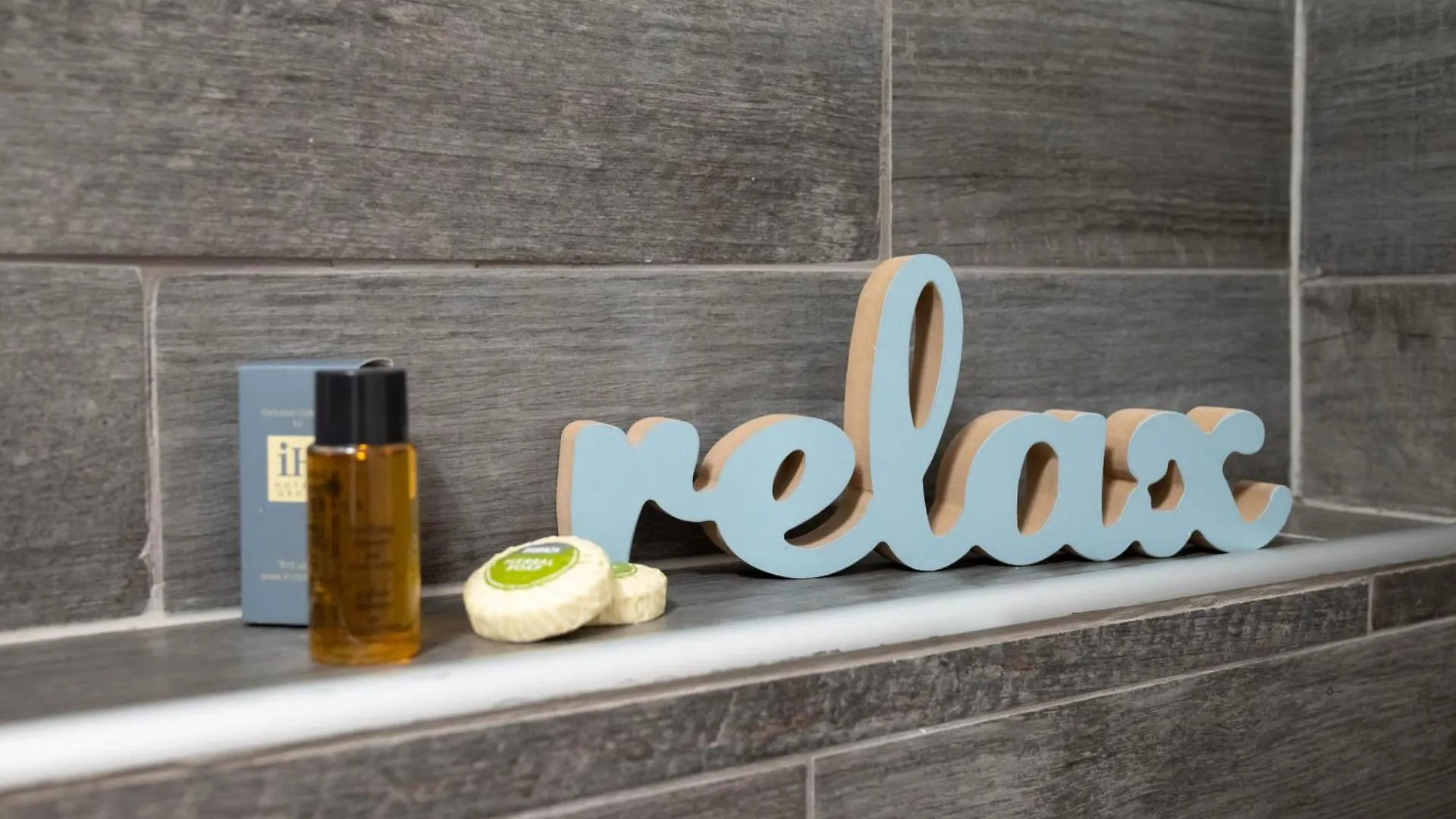 Relax Home פונטנה 0*,